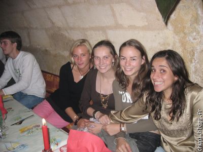 les starlettes au sourire ultra bright!julien-chlo�- cham-chacha-lali!